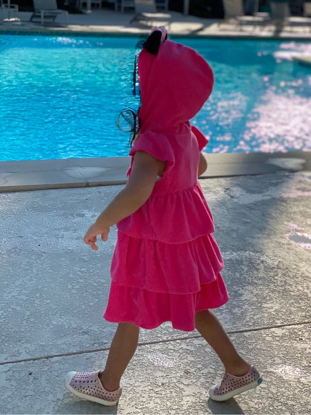 Disney Minnie Mouse Pink Hooded Tiered Swim Towel with Bows